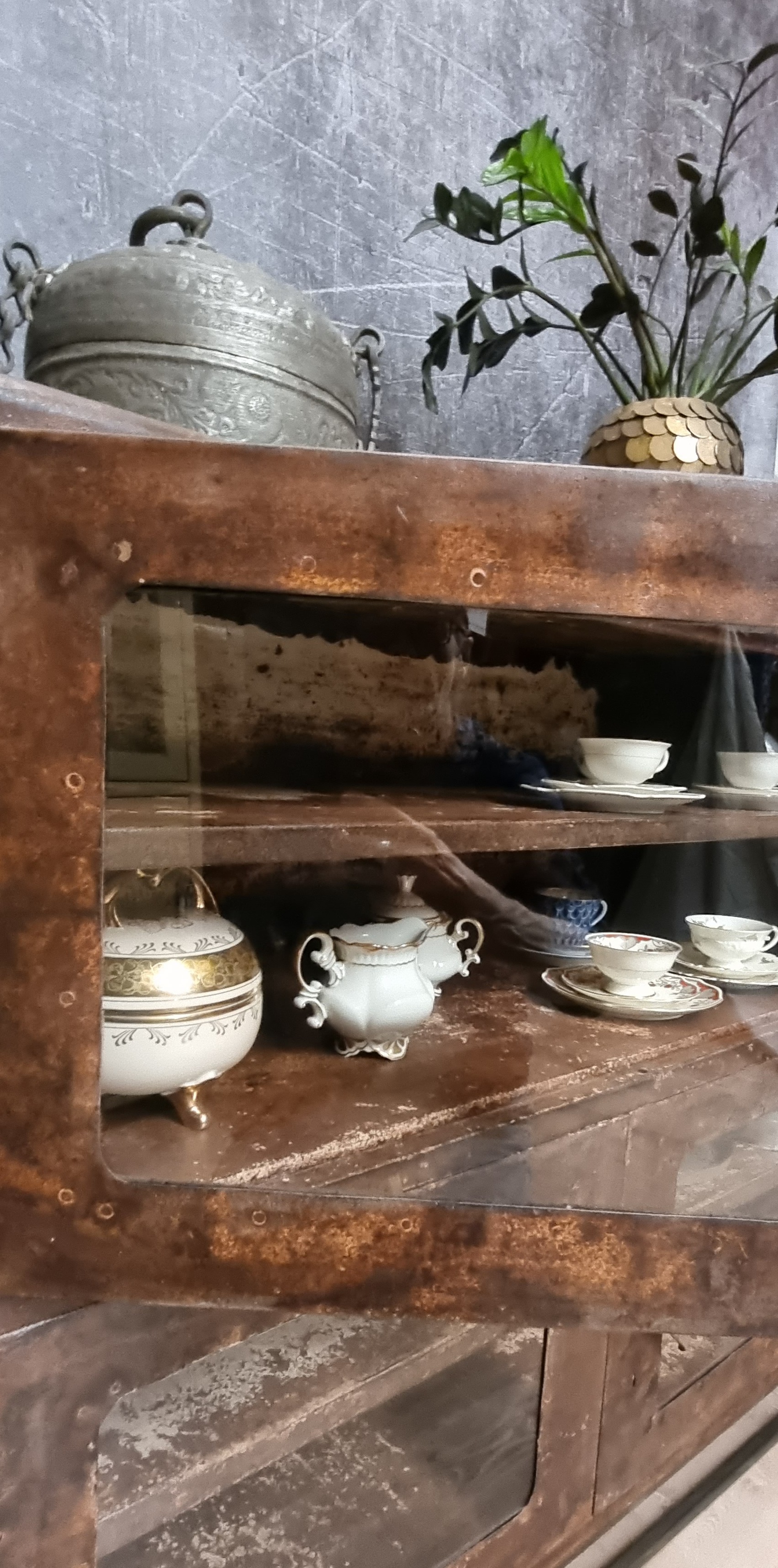 Vintage Sideboard Metallschrank Rusty 4 Türen - Einzelstück